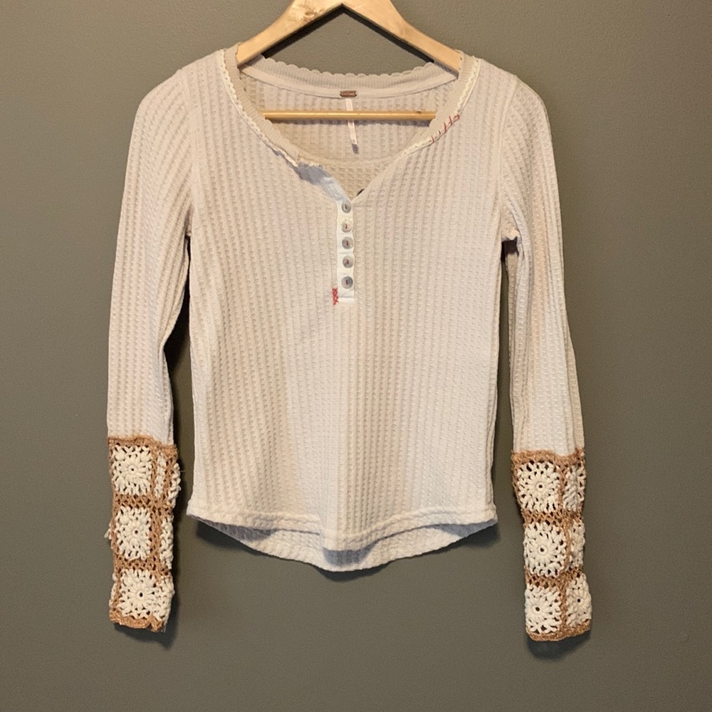 Free People Henley top with crochet granny square sleeves.  Size small
